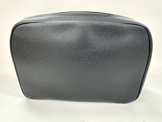 LOUIS VUITTON Truss Toilette GM Taiga Black Second Bag