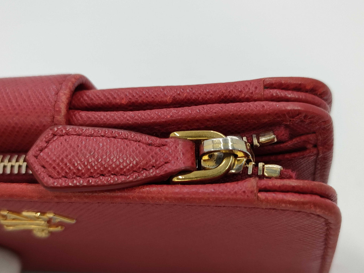 PRADA Saffiano wallet