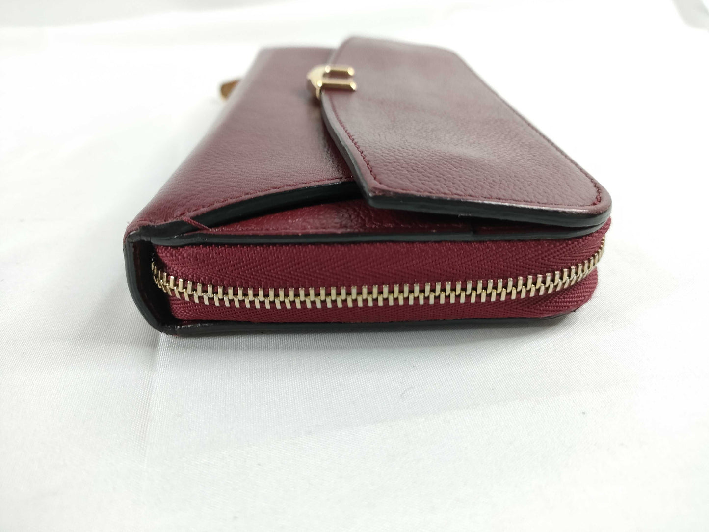 Cartier C de Round Zip Long Wallet