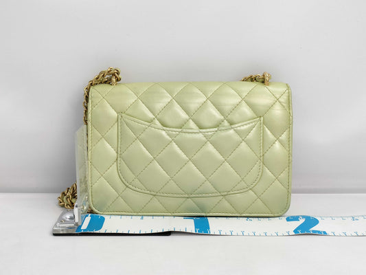 CHANEL Matelasse Shoulder Bag
