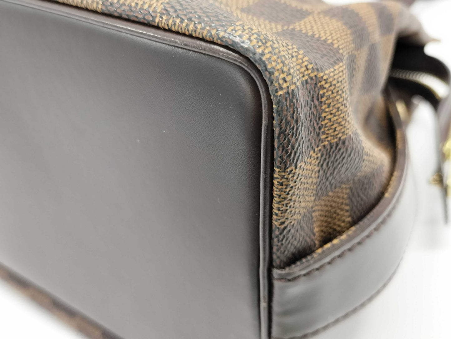 LOUIS VUITTON Damier Chelsea Tote Bag