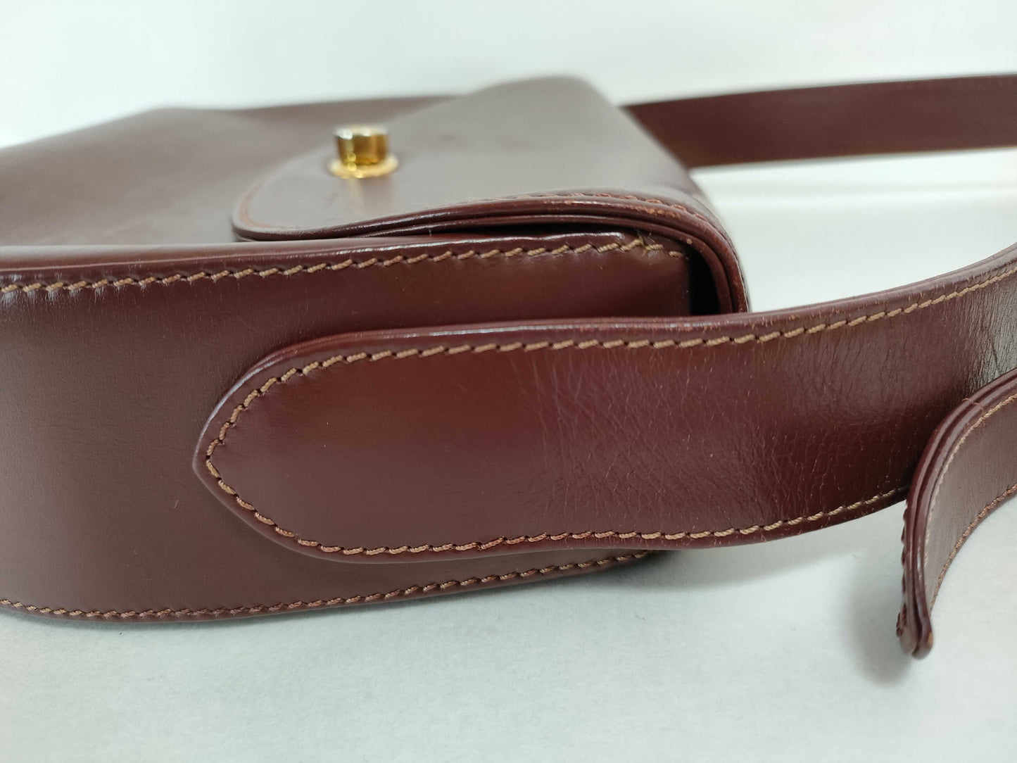 Cartier Cartier Cartier Shoulder Bag Turn Lock Shoulder Bag