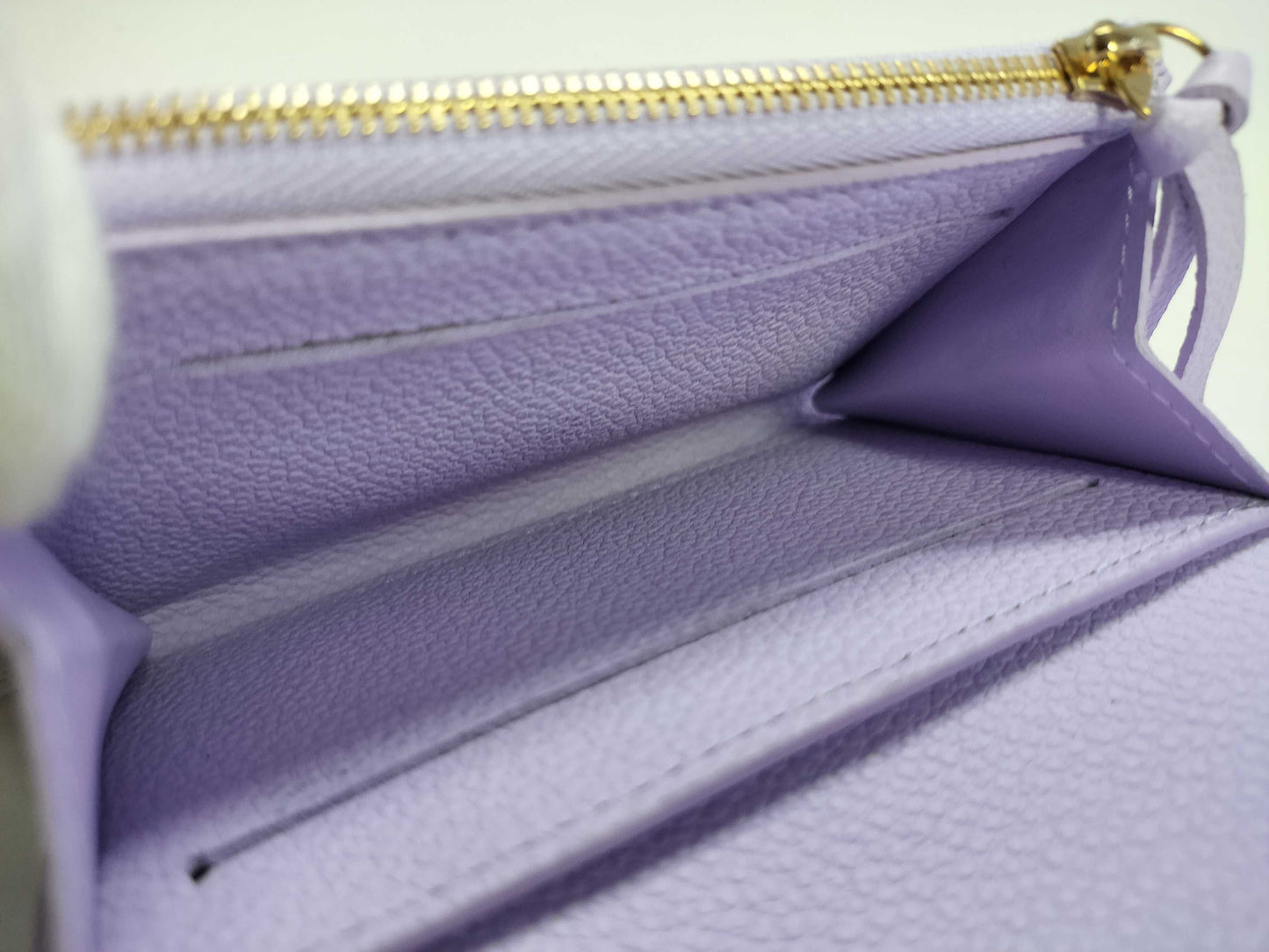 LOUIS VUITTON Monogram Empreinte LOUIS VUITTON Empreinte Porte Monnaie Rosari Folding Wallet