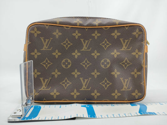 LOUIS VUITTON Monogram Monogram Bag Second Bag