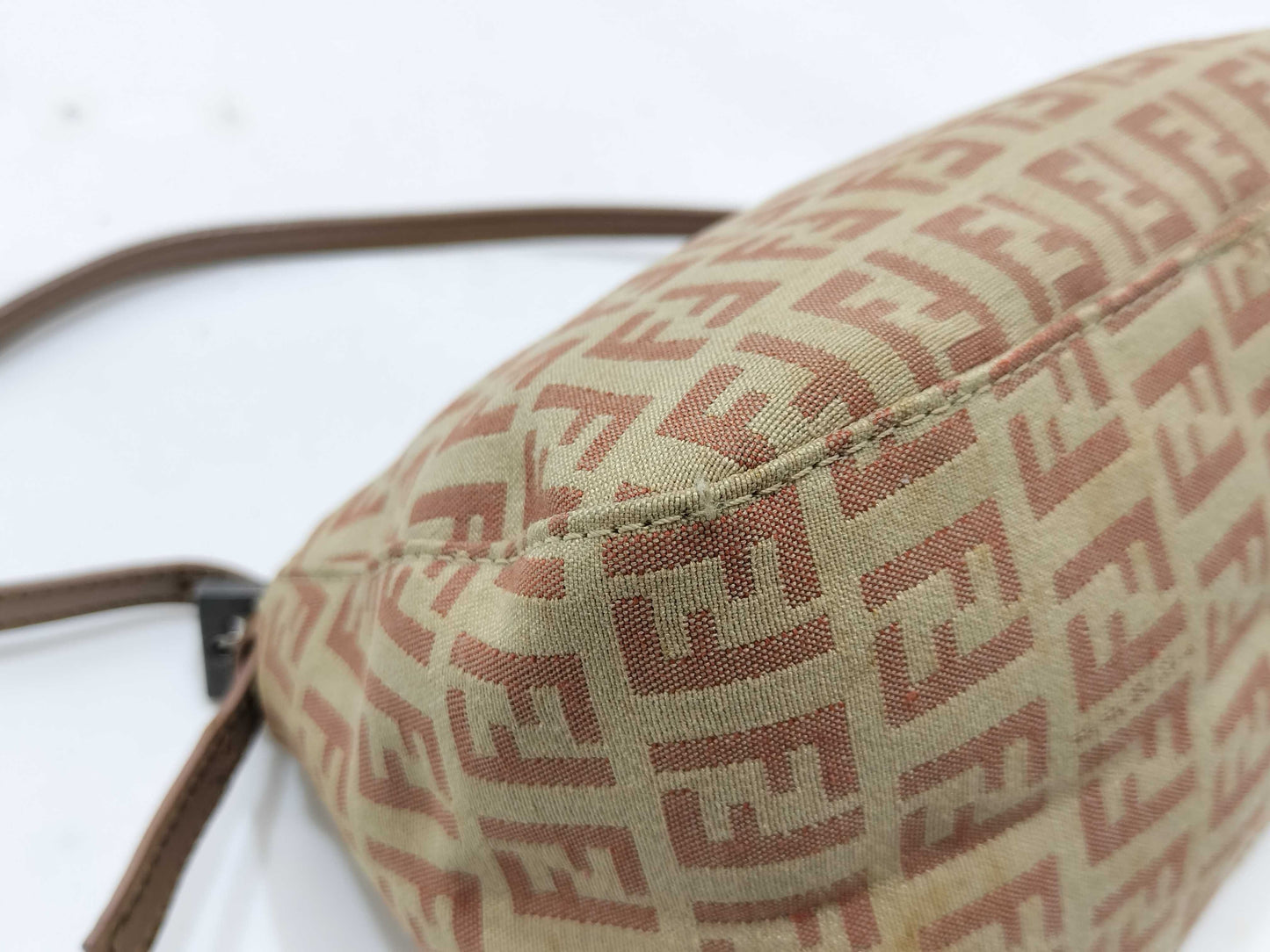 FENDI Mamma Zucchino Handbag Pink Mamma Bucket Handbag