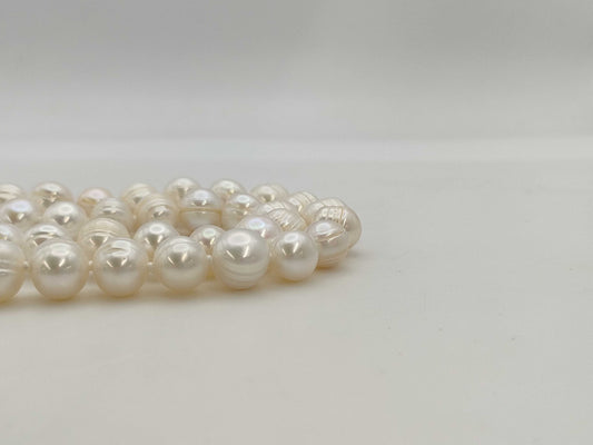Semi-round pearl necklace, diameter approximately 8.2-10.0mm, weight 223.2g