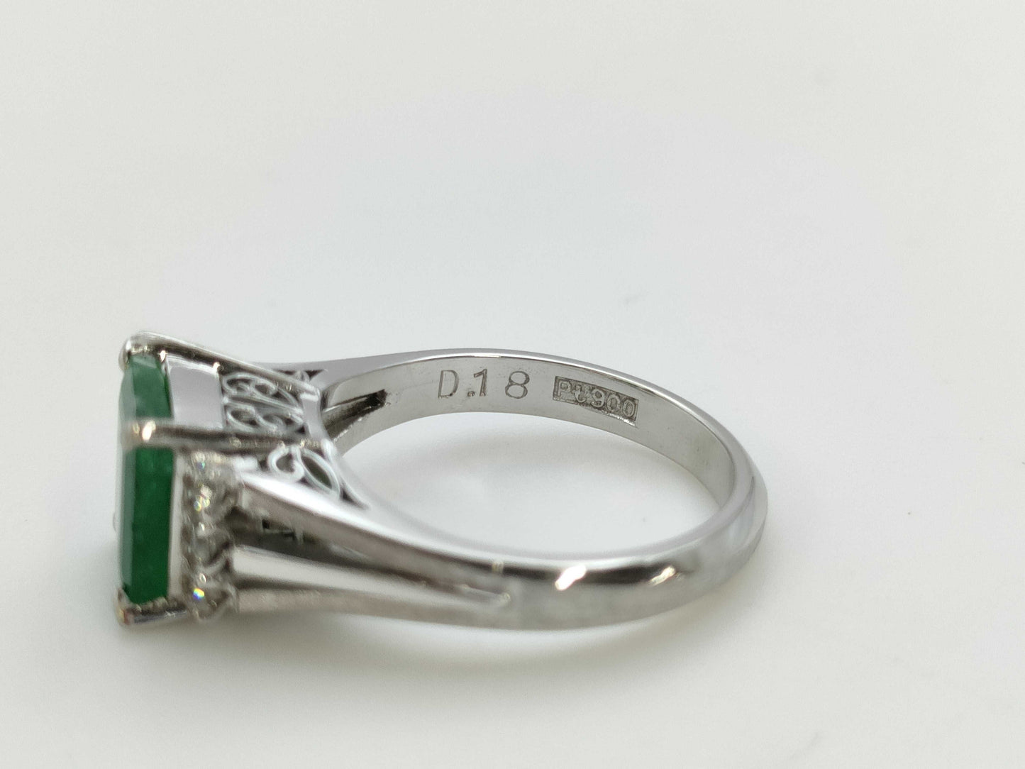 E1.60ct D0.18ct PT900 5.9g Ring