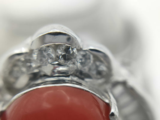 Coral ring, 4.677ct, D0.66ct, 750, 7.8g