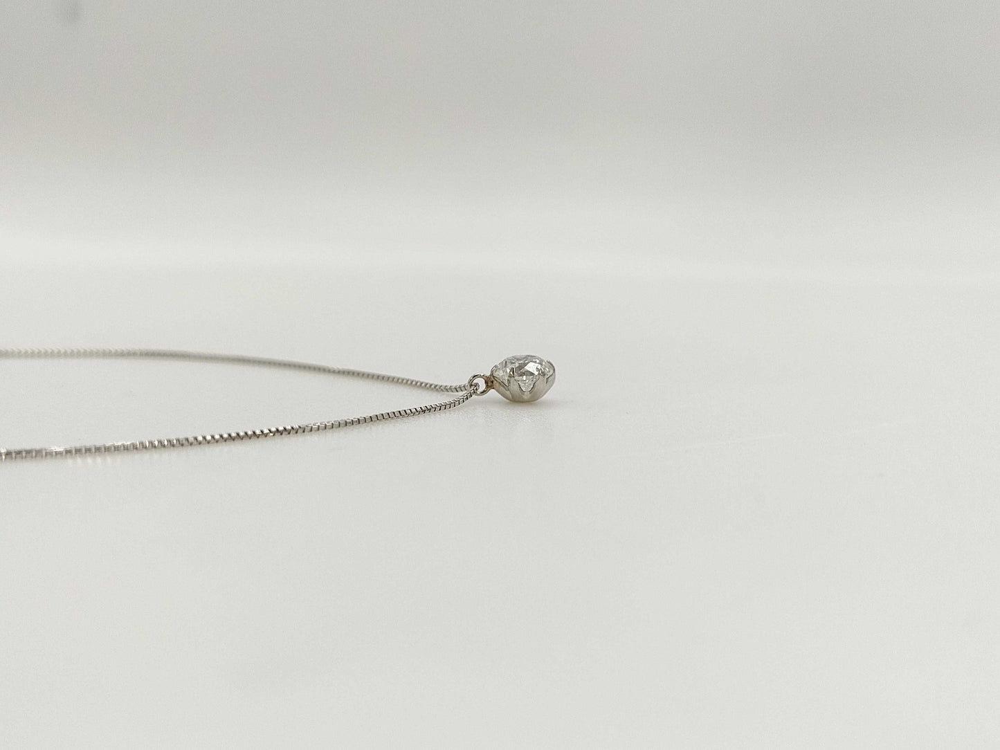 D0.543ct PT900/850 1.7g Necklace