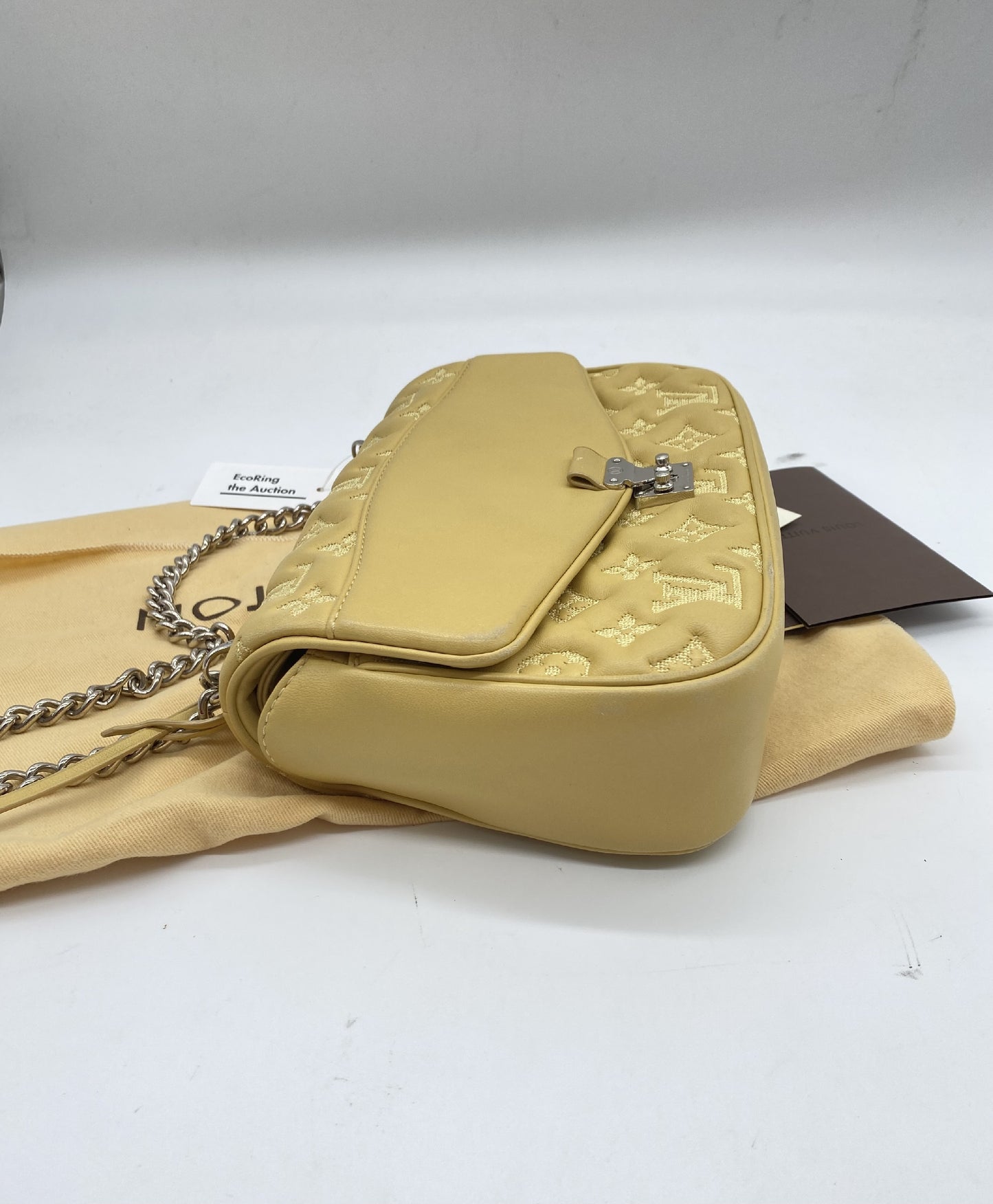 LOUIS VUITTON Monogram Pochette M40716 Lamb Yellow PL1142 Bag Cloche with 2 Keys Shoulder Bag