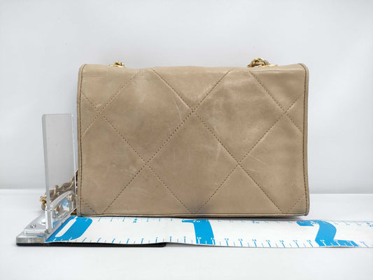 CHANEL Lambskin Matelasse Coco Mark Chain Shoulder Bag with GD Hardware 0657409