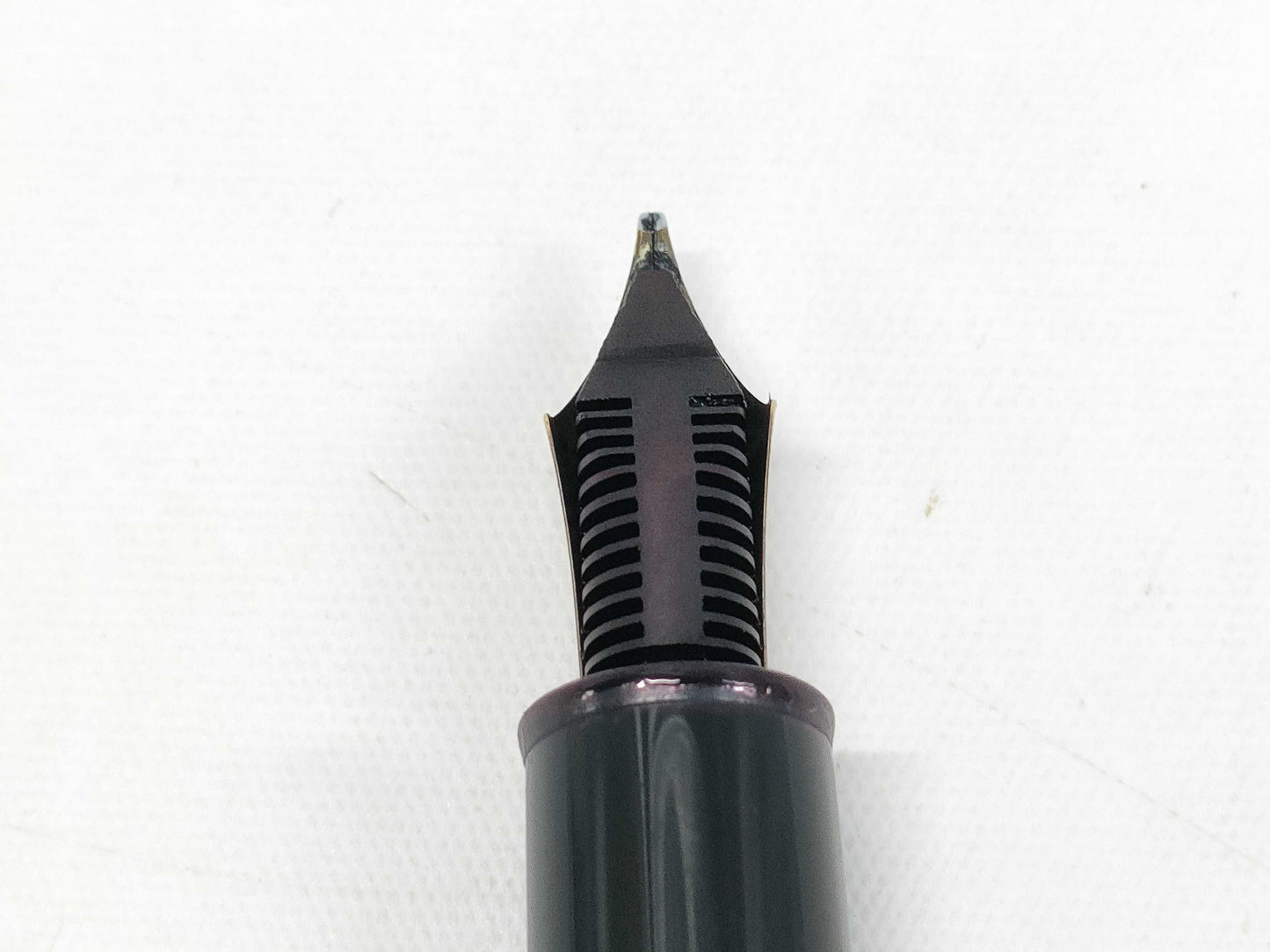 MONTBLANC Legrand 146 Fountain Pen 4810 14K Nib