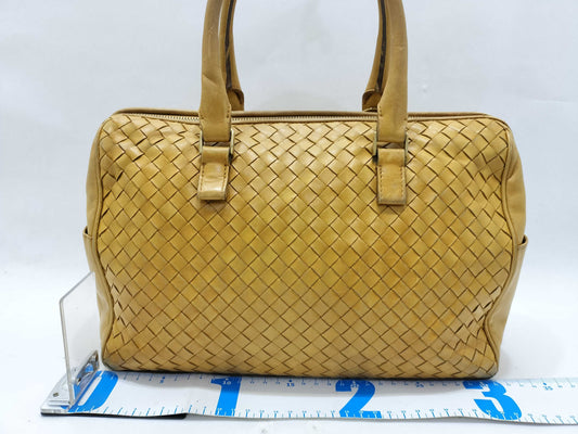 BOTTEGA VENETA Intrecciato Bottega Veneta Handbag Intrecciato Leather Handbag