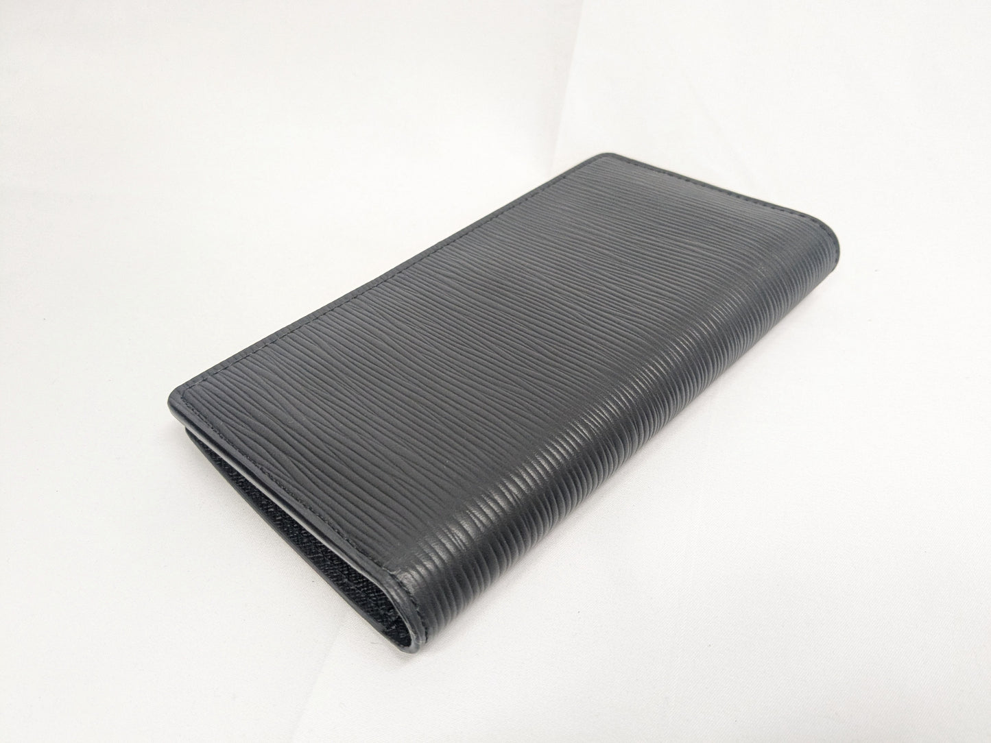 LOUIS VUITTON LV Epi Brazza Wallet