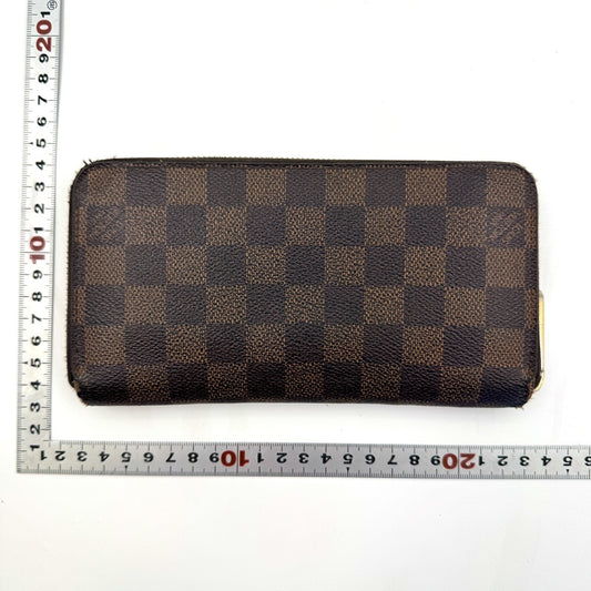LOUIS VUITTON Damier Zippy Wallet