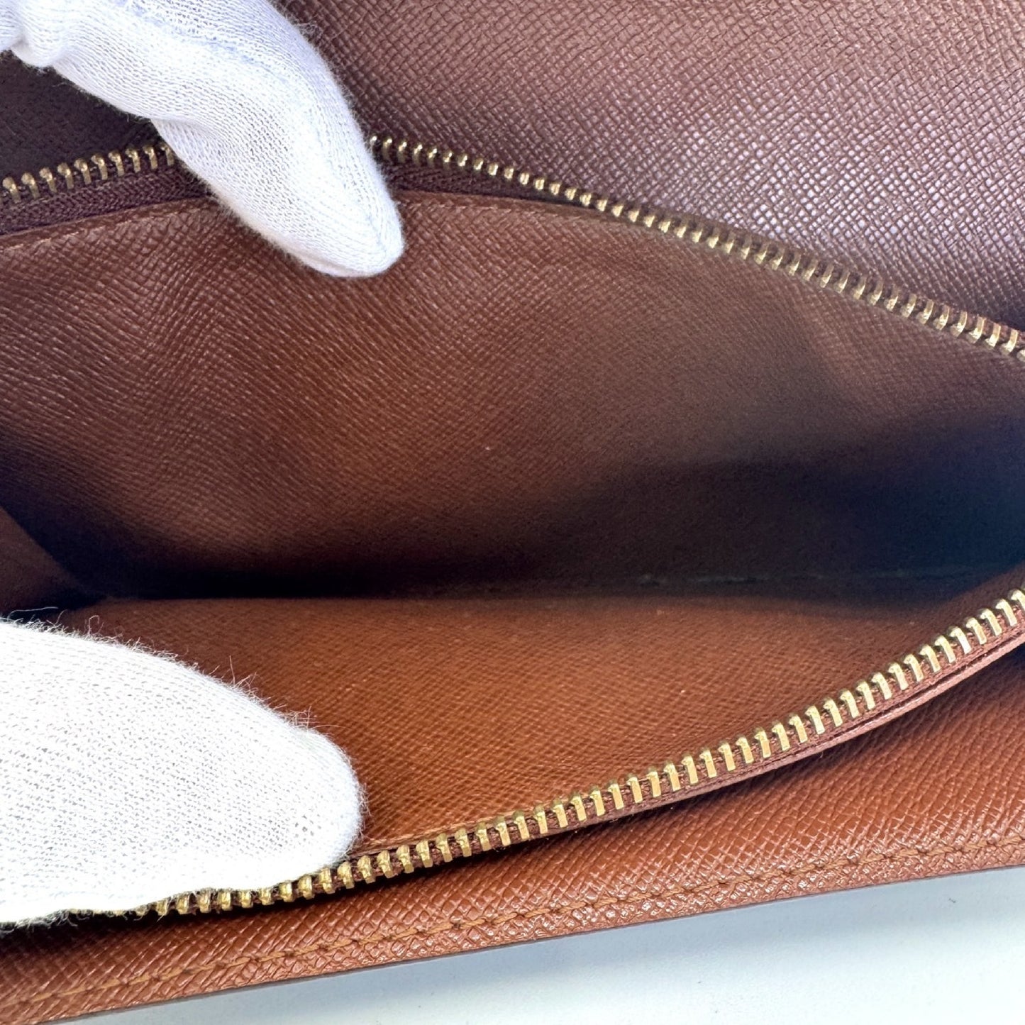 LOUIS VUITTON Monogram Monogram Portefeuille Sarah Wallet