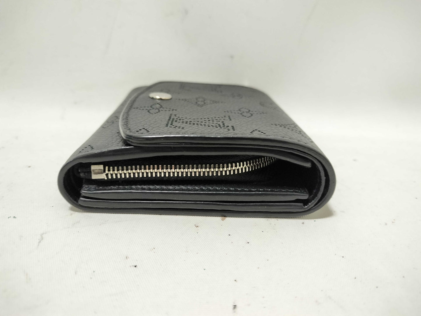LOUIS VUITTON Mahina Mahina Portefeuille Iris Compact M67498 Noir Wallet