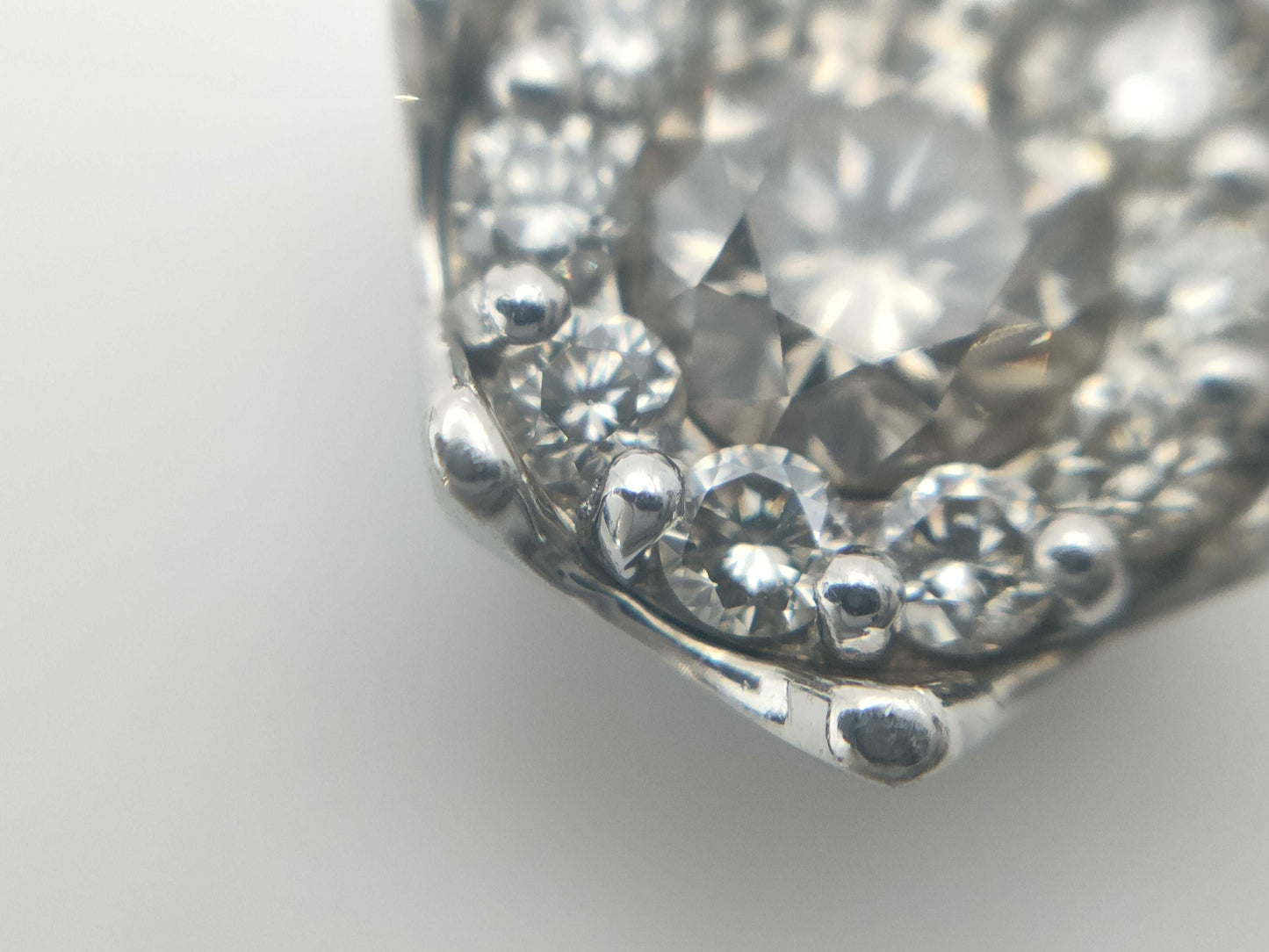 D0.31ct PT900 1.5g Pendant Top