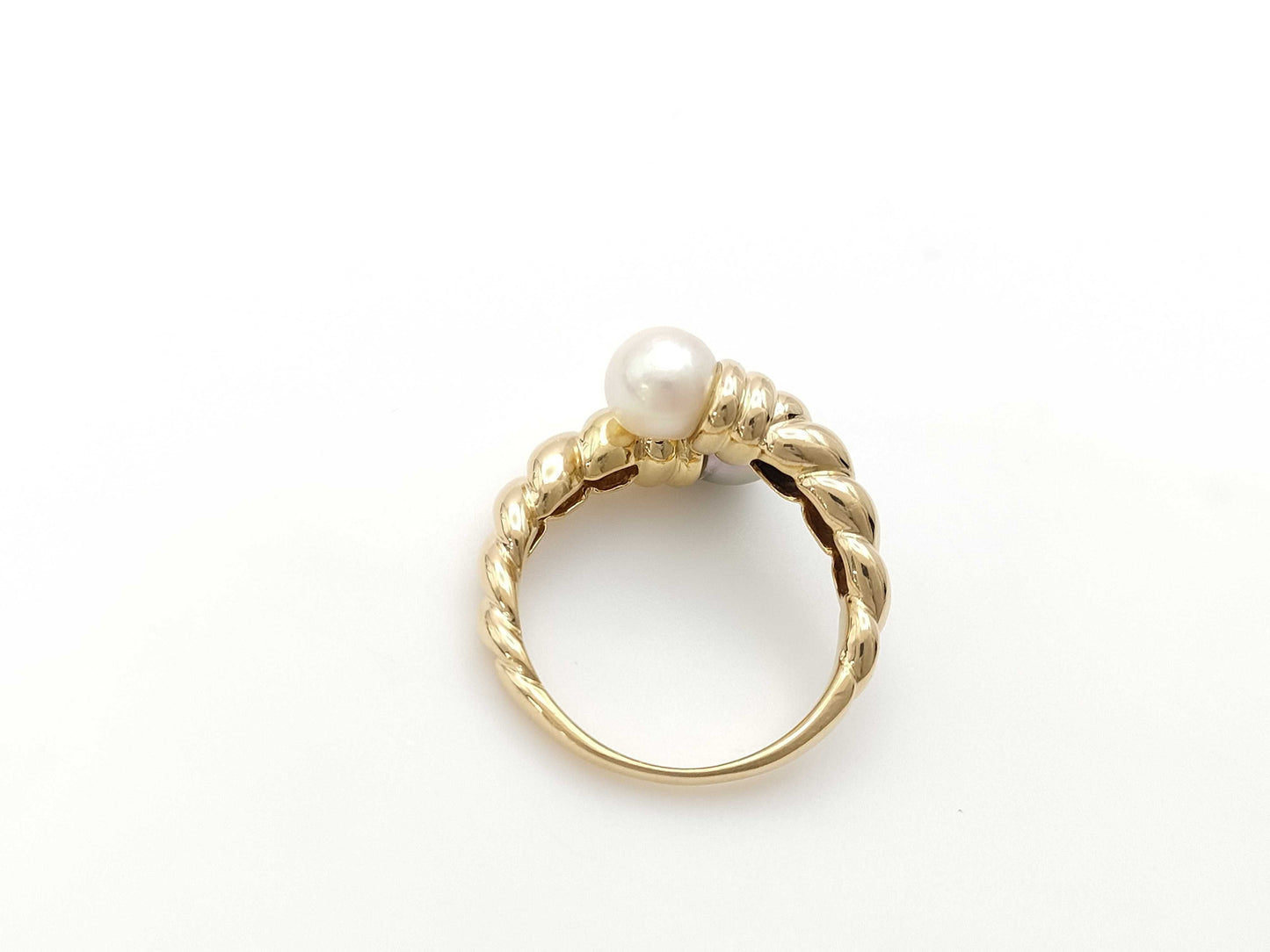 TASAKI Pearl Ring, 5.8g, 18K Gold, 5.9-6.2mm Diameter