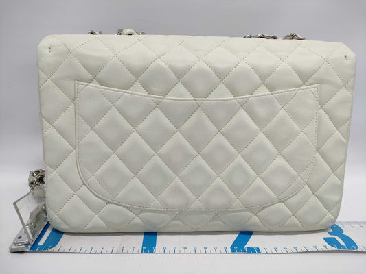 CHANEL Matelasse Chain Shoulder Bag with Seal