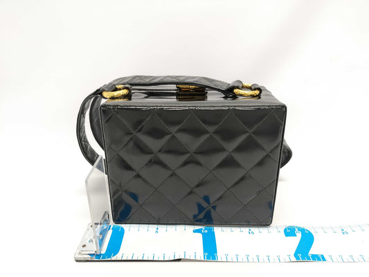 CHANEL Matelasse Shoulder Bag Patent Leather Shoulder Bag