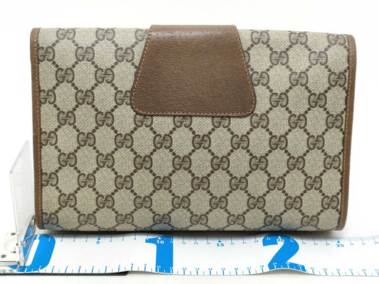 GUCCI GG Supreme GUCCI Clutch Bag