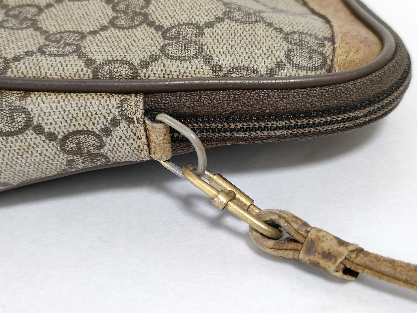 GUCCI GG Shoulder Bag 97.02.068