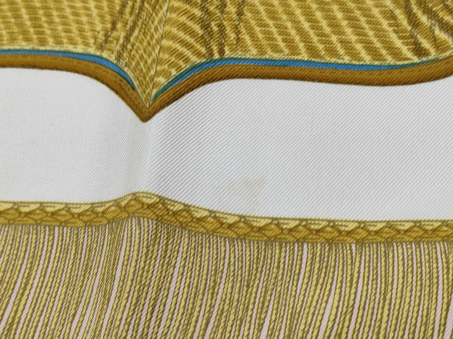 HERMES Carre 90 Scarf with tag