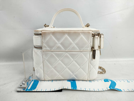 CHANEL Vanity Chain AP2917 Random Mirror Shoulder Bag