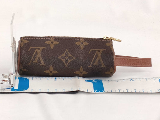 LOUIS VUITTON Monogram Louis Vuitton Etui Trois Pouch 50 Pouch