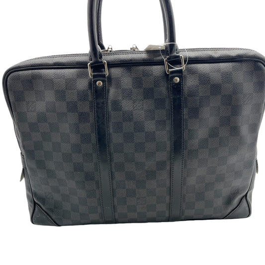 LOUIS VUITTON Louis Vuitton Damier Graffit Porte Documanin Voiage B Business Bag