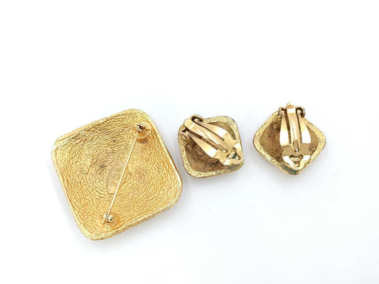 CHANEL Earrings & Brooches Summary Accessories Summary Accessories Summary