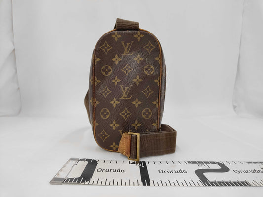 LOUIS VUITTON Louis Vuitton Monogram Pochette Gange CA0043 Shoulder Bag