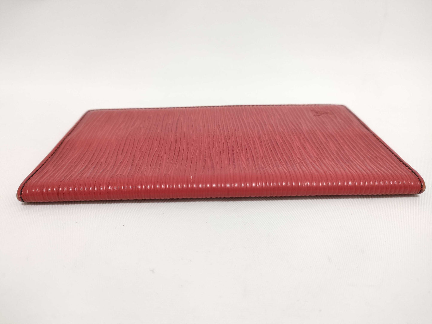 LOUIS VUITTON Epi Louis Vuitton Epi Passport Case Card Case, Pass Case, Business Card Holder