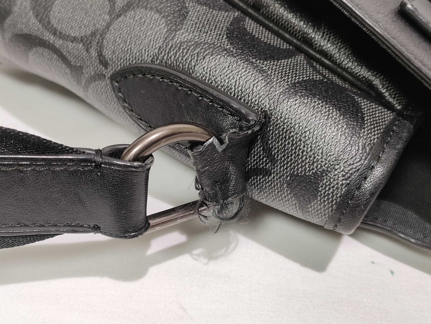 COACH Signature PVC Leather Shoulder Bag Messenger Shoulder Bag