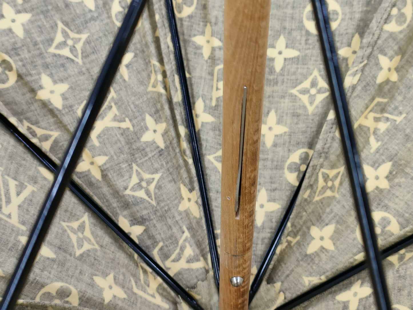 LOUIS VUITTON Louis Vuitton Monogram Parasol Umbrella Umbrella
