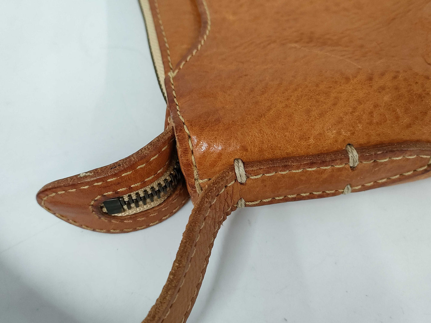 Genten Leather Shoulder Bag