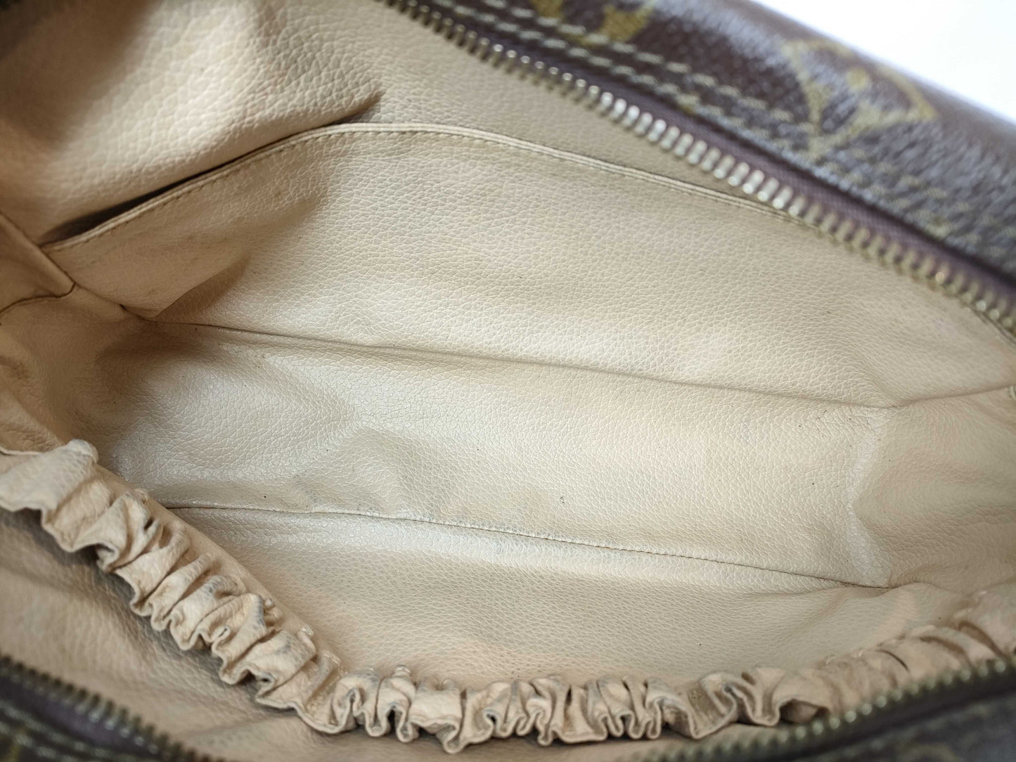 LOUIS VUITTON Monogram LV Monogram True Toilette 28 Second Bag M47522 Second Bag