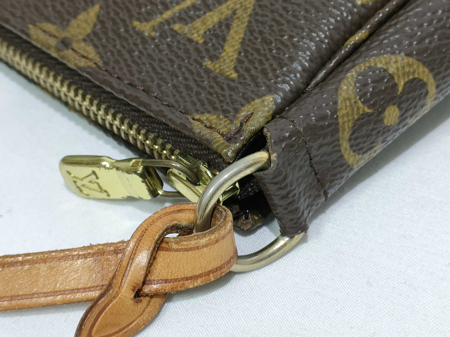 LOUIS VUITTON Monogram Monogram Accessoir M51980 CA0092 Handbag