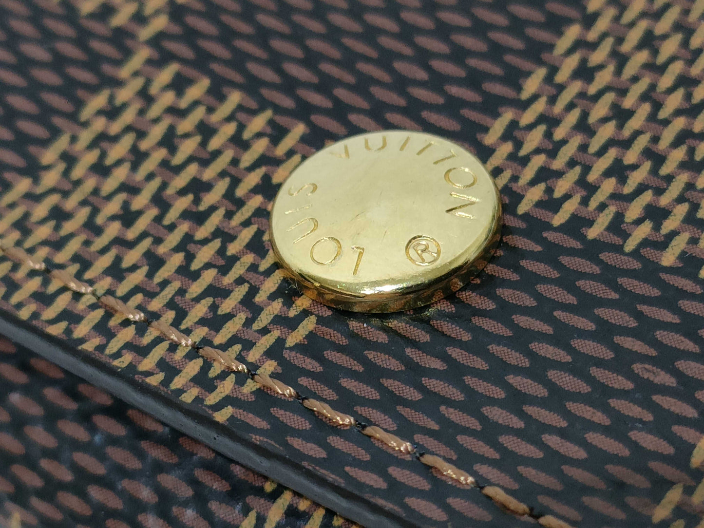 LOUIS VUITTON Damier Damier Murticle 4 N62631 CT4117 Keycase Keychain