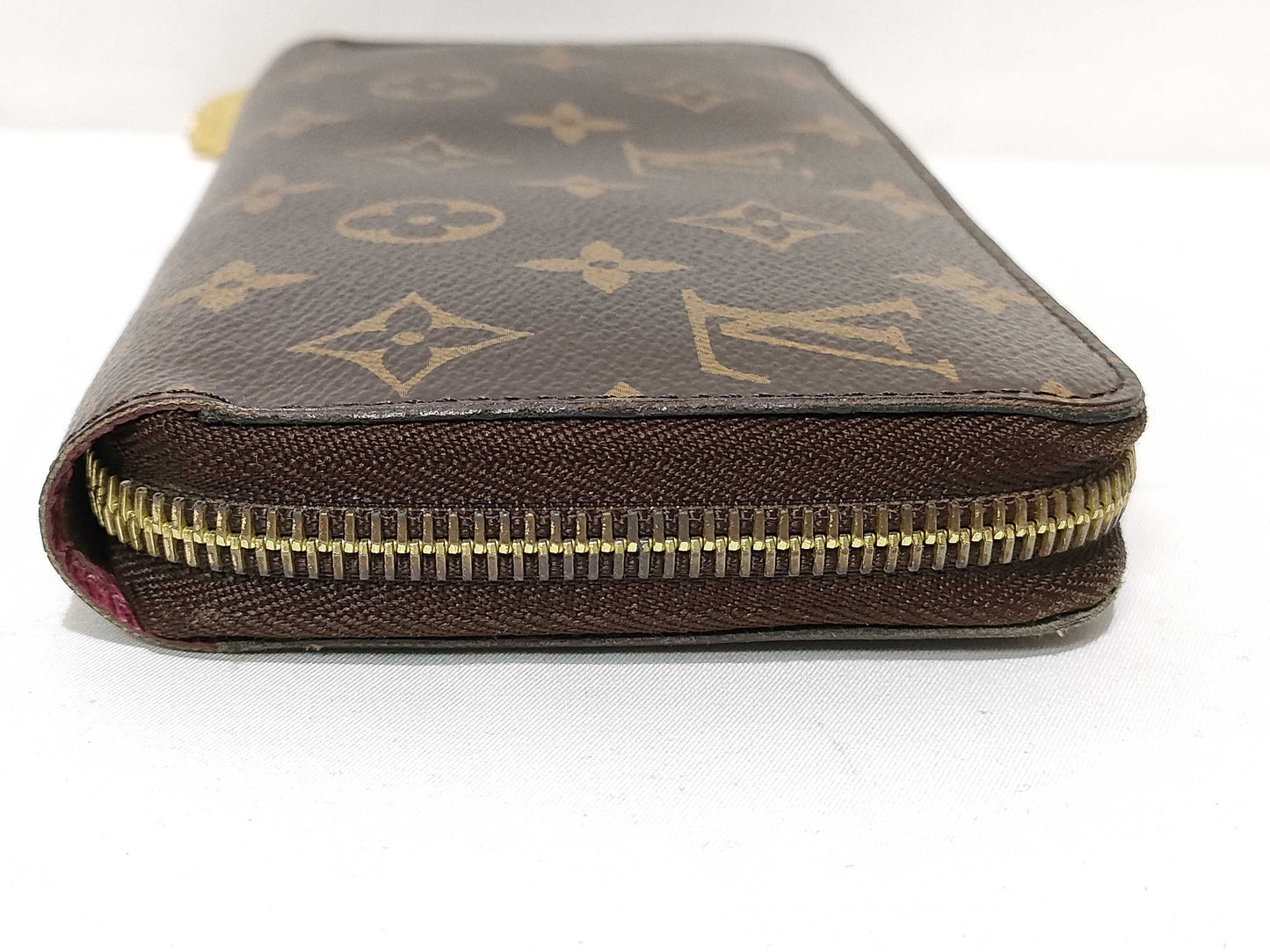 LOUIS VUITTON Monogram Monogram Zippy M41895 CA1139 Fuchsia Wallet