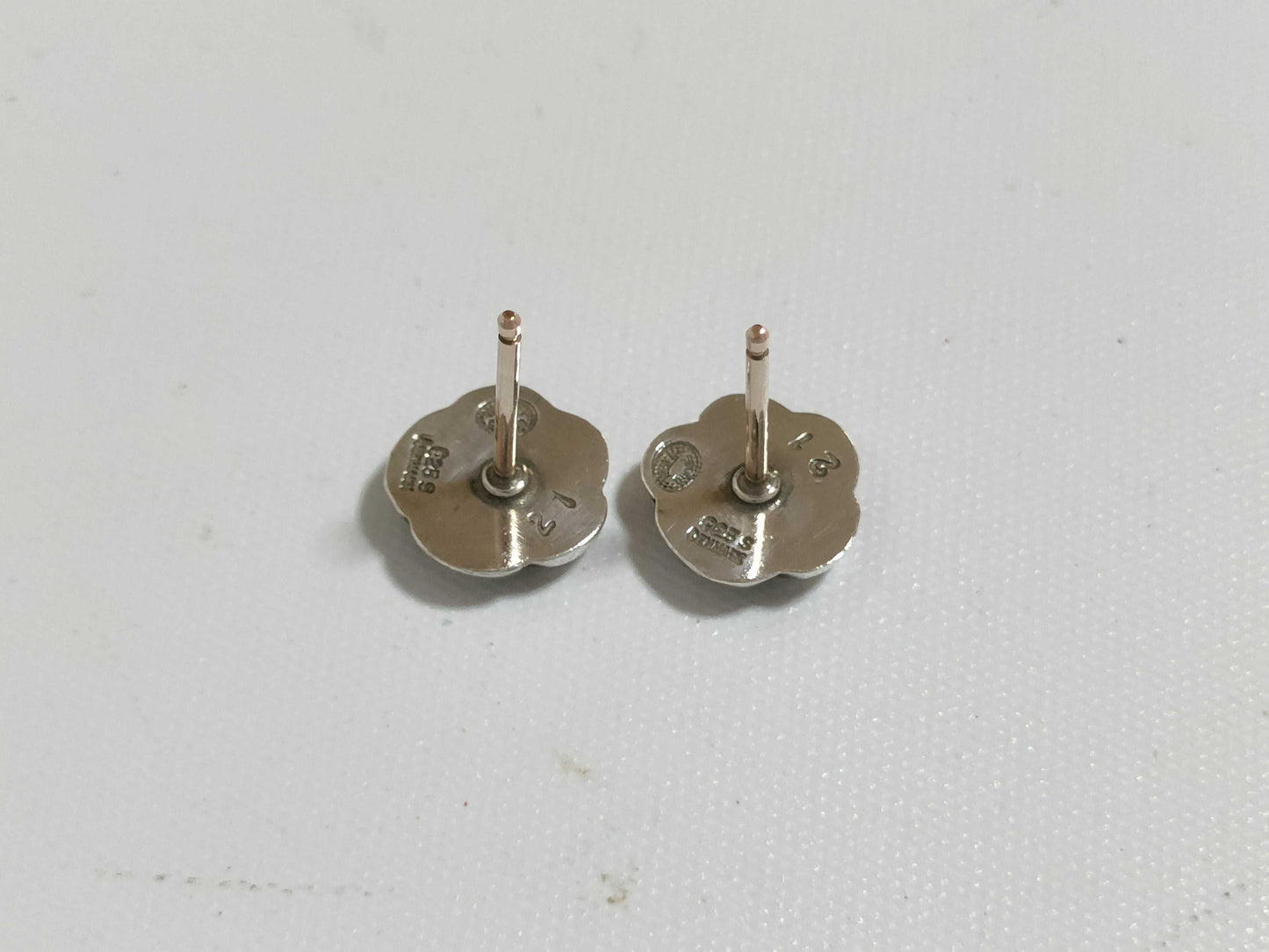 Georg Jensen GEORG JENSEN 21 Flower Earrings