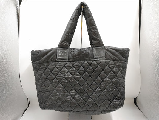 CHANEL Coco Seal 13949196 Nylon Black Tote Bag