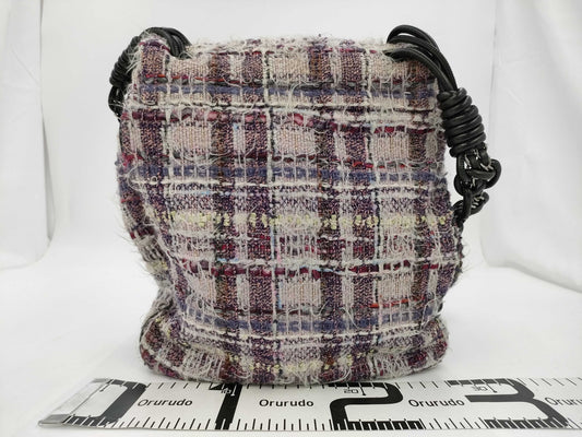 CHANEL Tweed Camellia Shoulder Bag