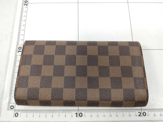 LOUIS VUITTON Damier Louis Vuitton Wallet Sarah Wallet