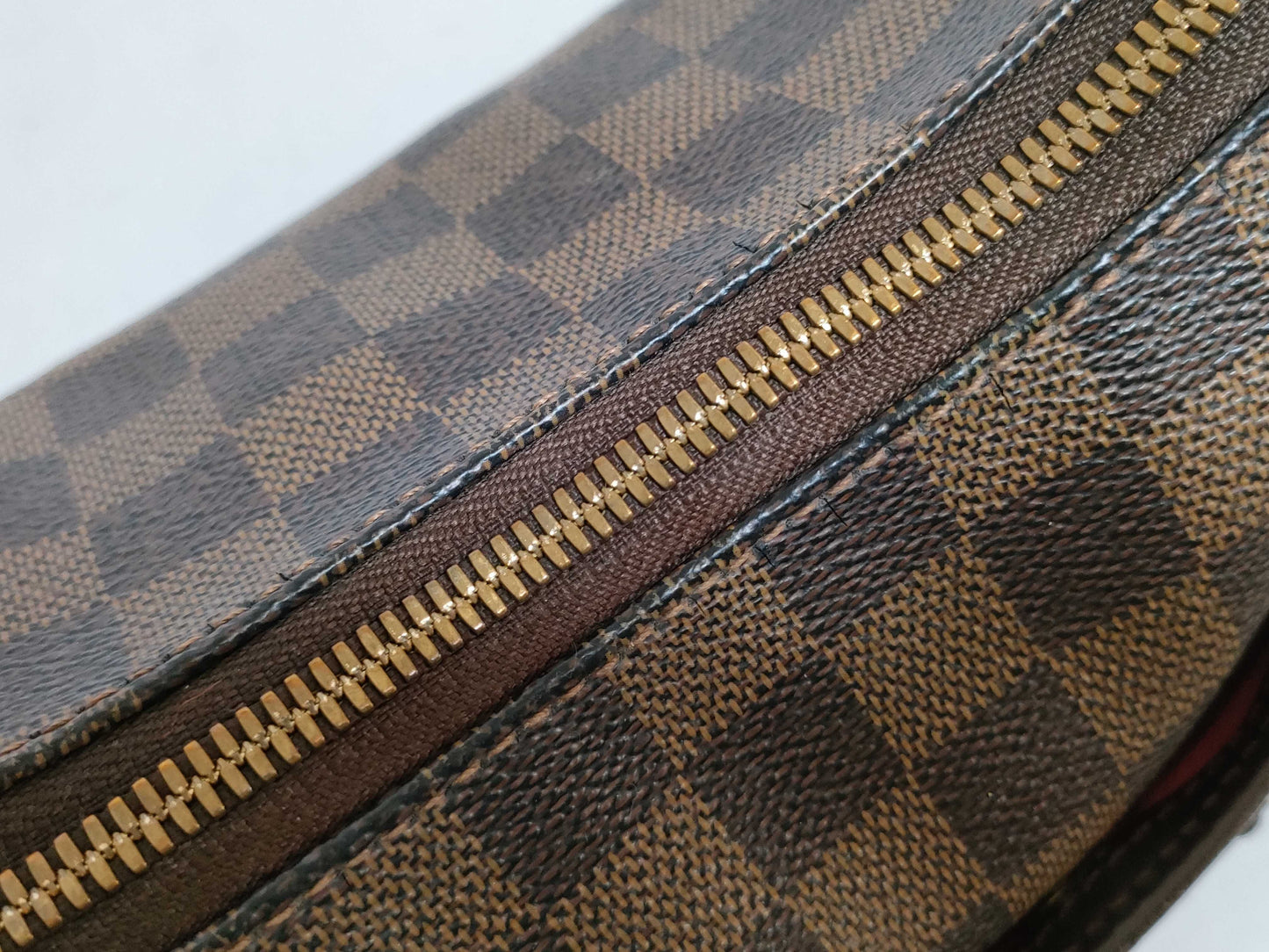 LOUIS VUITTON Damier LV Damier Bloomsbury PM Shoulder Bag