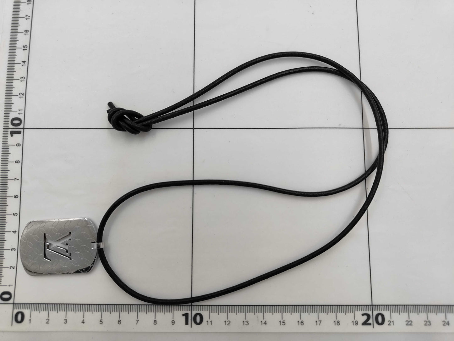 LOUIS VUITTON Pandant Tiff Champs-Elysees GM M65453 Necklace