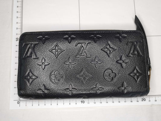 LOUIS VUITTON Monogram Unplanted Vuitton Zippy Wallet Unplanted M61864 SP4126 Wallet