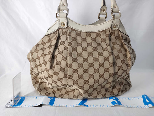 GUCCI Sukey GG Canvas Tote Bag in Beige/White Canvas/Leather, 211944/493075