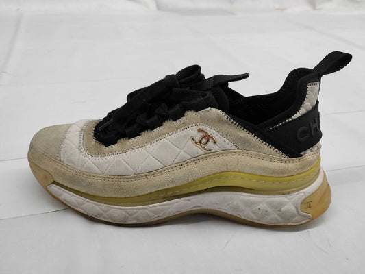 CHANEL Bicolor Sneakers 37 Sneakers